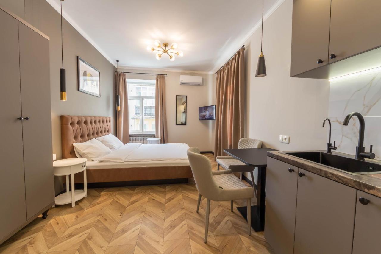 Design Apartment On Mykhailivskyi Ln. 4 Kiev Esterno foto