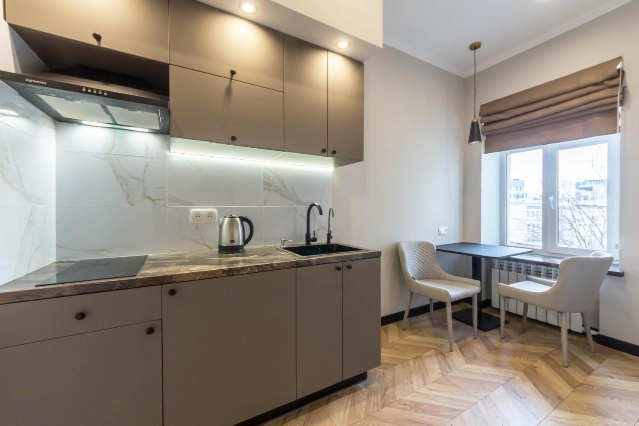 Design Apartment On Mykhailivskyi Ln. 4 Kiev Esterno foto