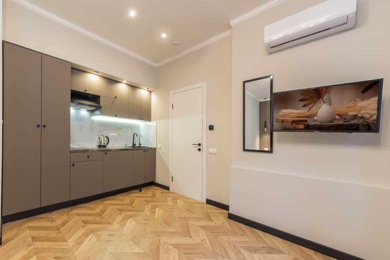 Design Apartment On Mykhailivskyi Ln. 4 Kiev Esterno foto