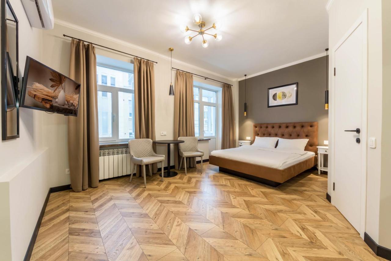 Design Apartment On Mykhailivskyi Ln. 4 Kiev Esterno foto